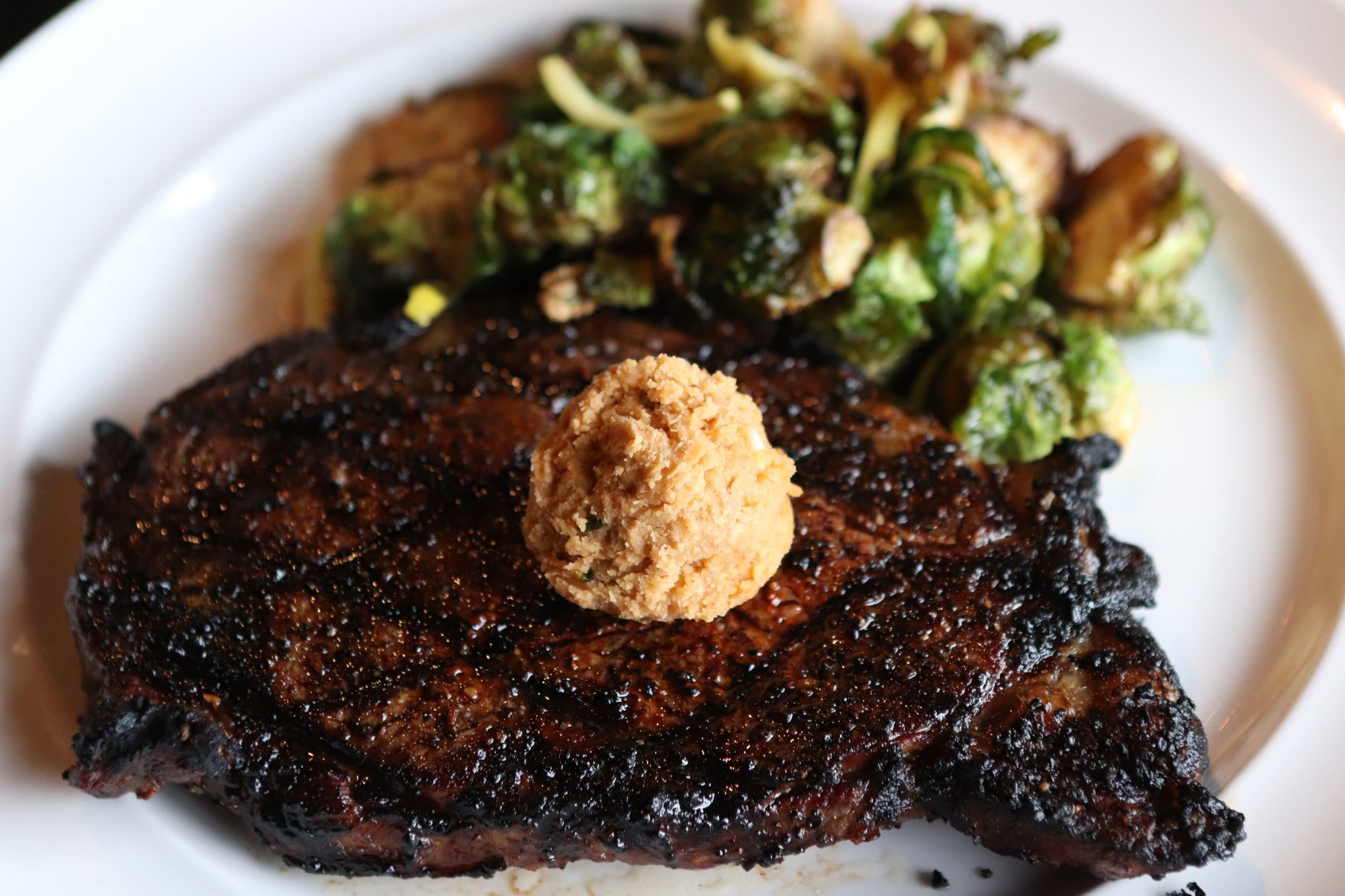 Hamilton's Urban Steakhouse & Bourbon Bar